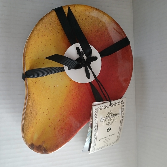 Set of 4 John Derian Target Melamine Pear Fruit Shaped Dessert Plates 9 x 7” - Picture 7 of 12